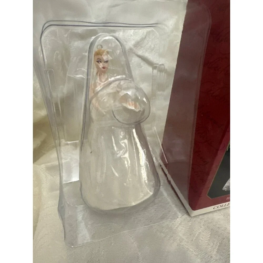 Hallmark Keepsake Barbie Wedding‎ Day Ornament Collectible Series 1997